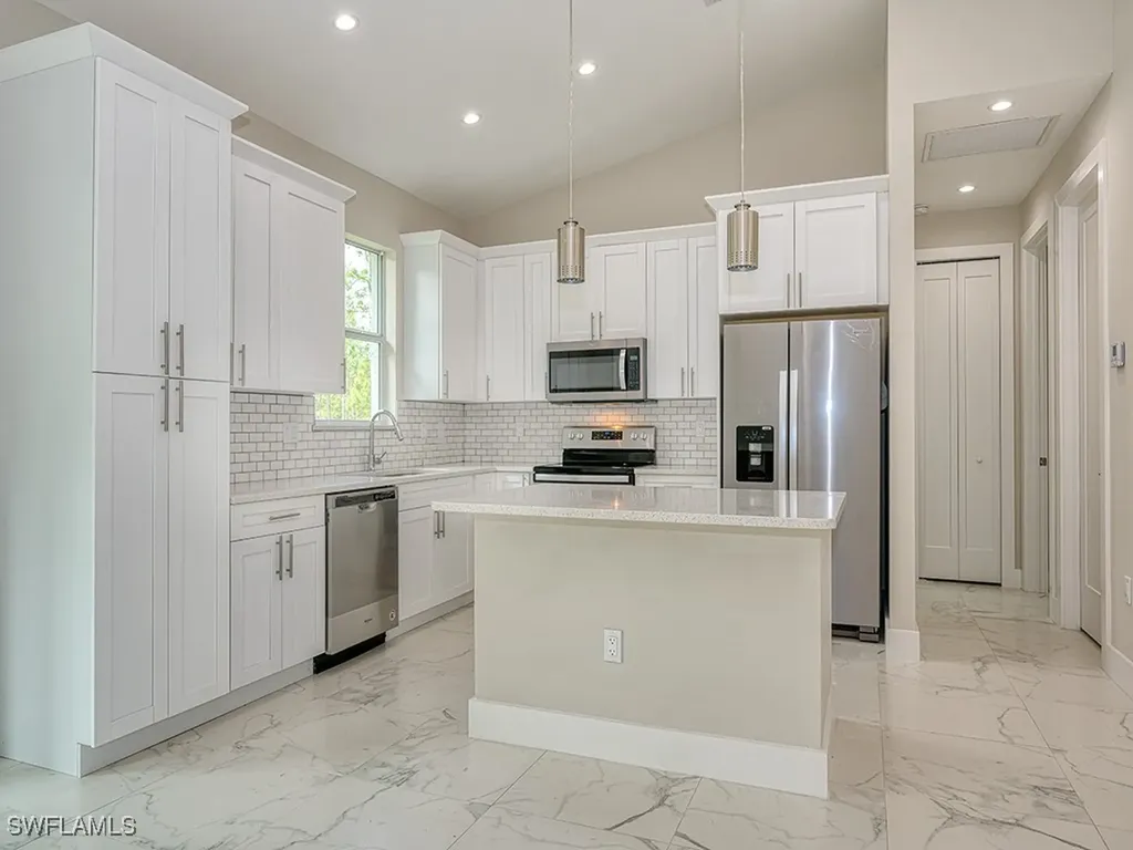 4226 68th Avenue NE Naples FL 34120