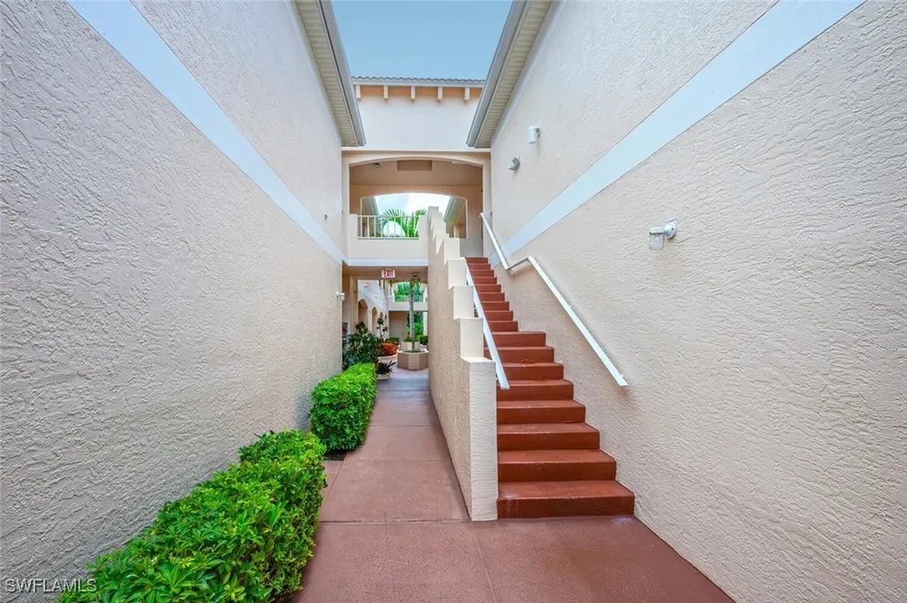 1096 Woodshire Lane Naples FL 34105