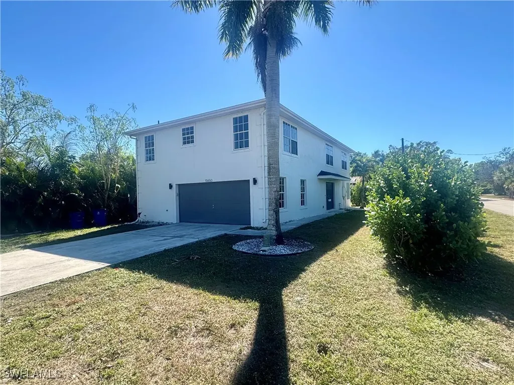 10650 Ragsdale Street Bonita Springs FL 34135