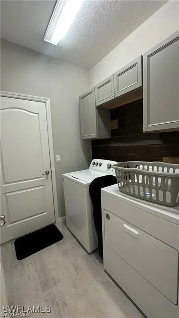 19347 Elston Way Estero FL 33928