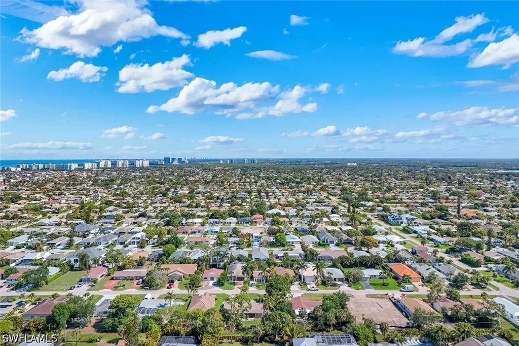 668 93rd Avenue N Naples FL 34108