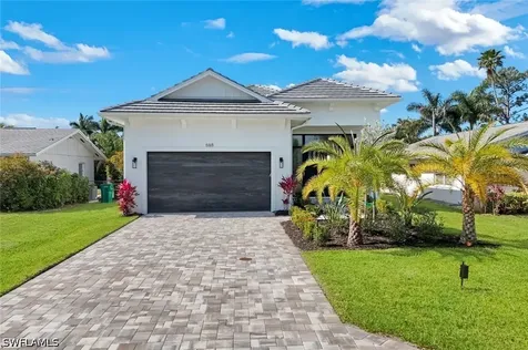 668 93RD Avenue N Naples FL 34108