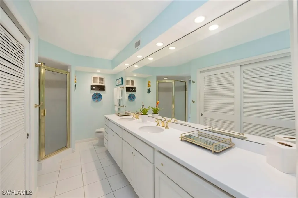 103 Clubhouse Drive Naples FL 34105