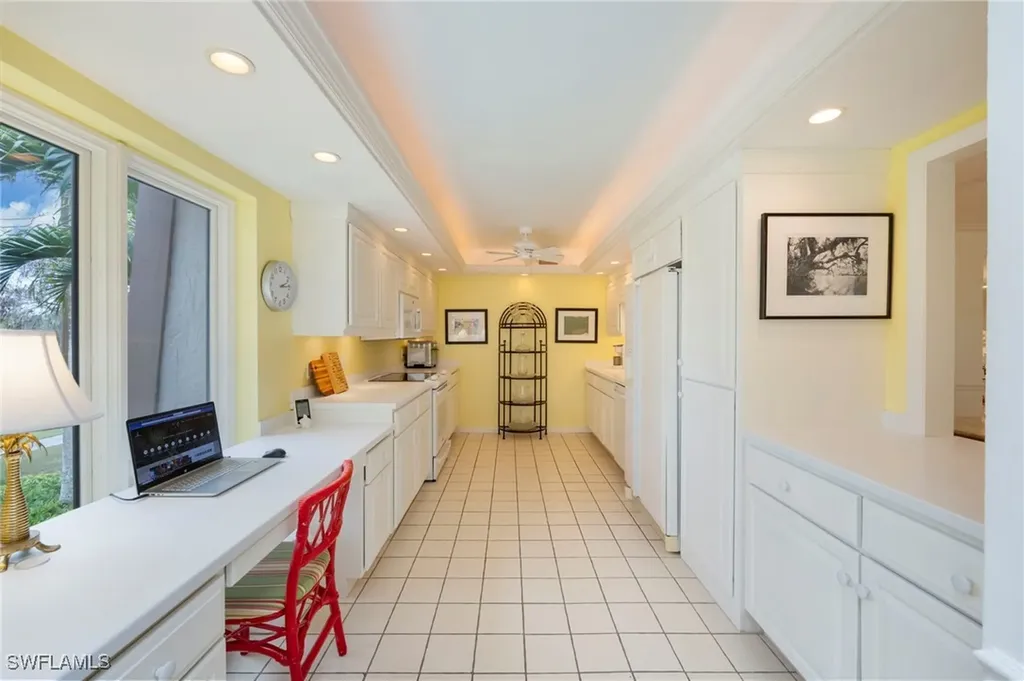 103 Clubhouse Drive Naples FL 34105
