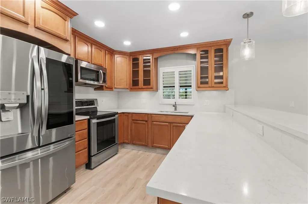 54 Liberty Lane Naples FL 34112