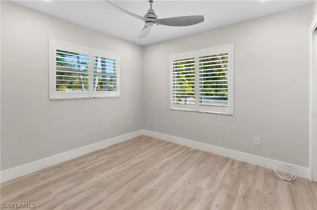 54 Liberty Lane Naples FL 34112