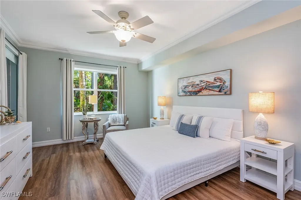 2012 Tarpon Bay Drive N Naples FL 34119