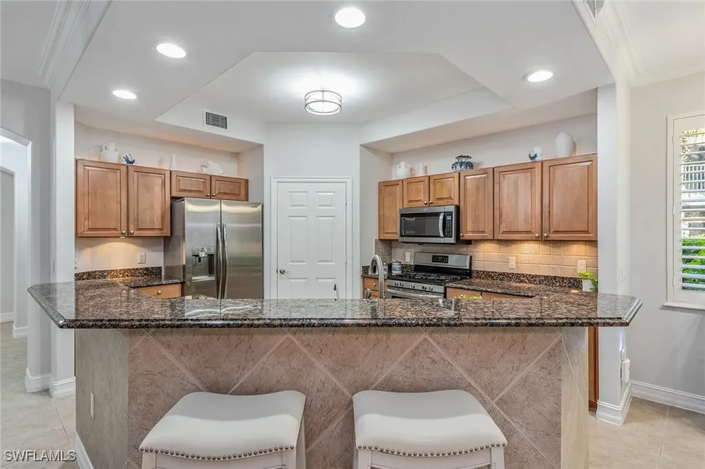 2012 Tarpon Bay Drive N Naples FL 34119
