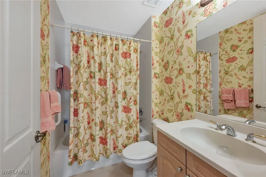 848 Regency Reserve Court Naples FL 34119