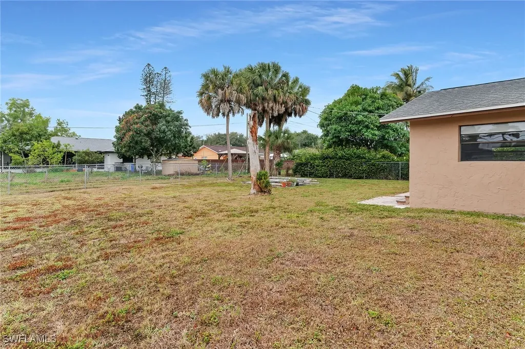 4502 22nd Place SW Naples FL 34116