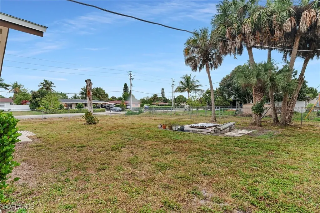 4502 22nd Place SW Naples FL 34116