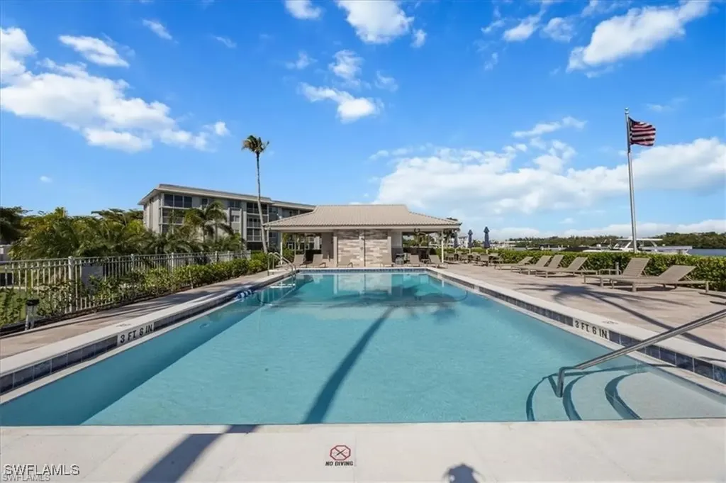 309 Goodlette-frank Road S Naples FL 34102