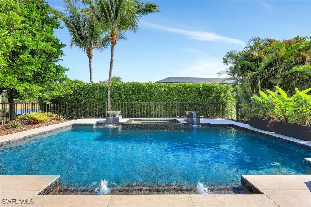 3565 Beaufort Court Naples FL 34119