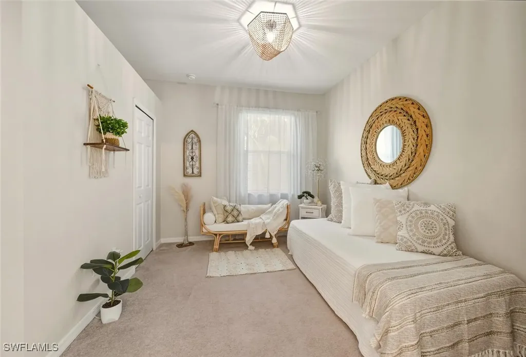 1971 Wellington Street Naples FL 34120