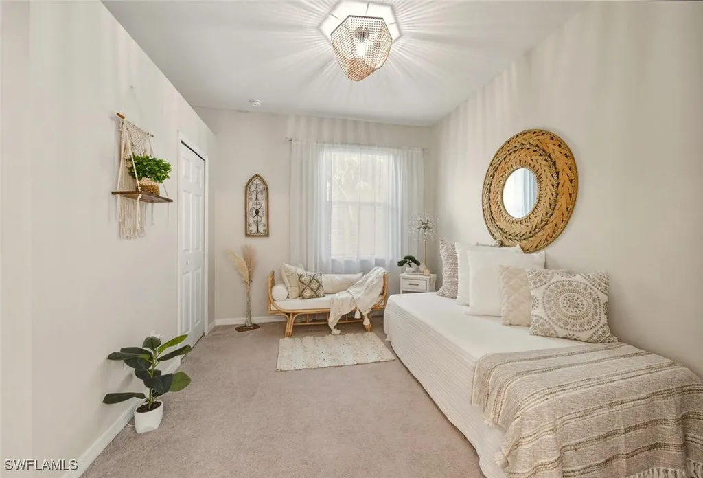 1971 Wellington Street Naples FL 34120