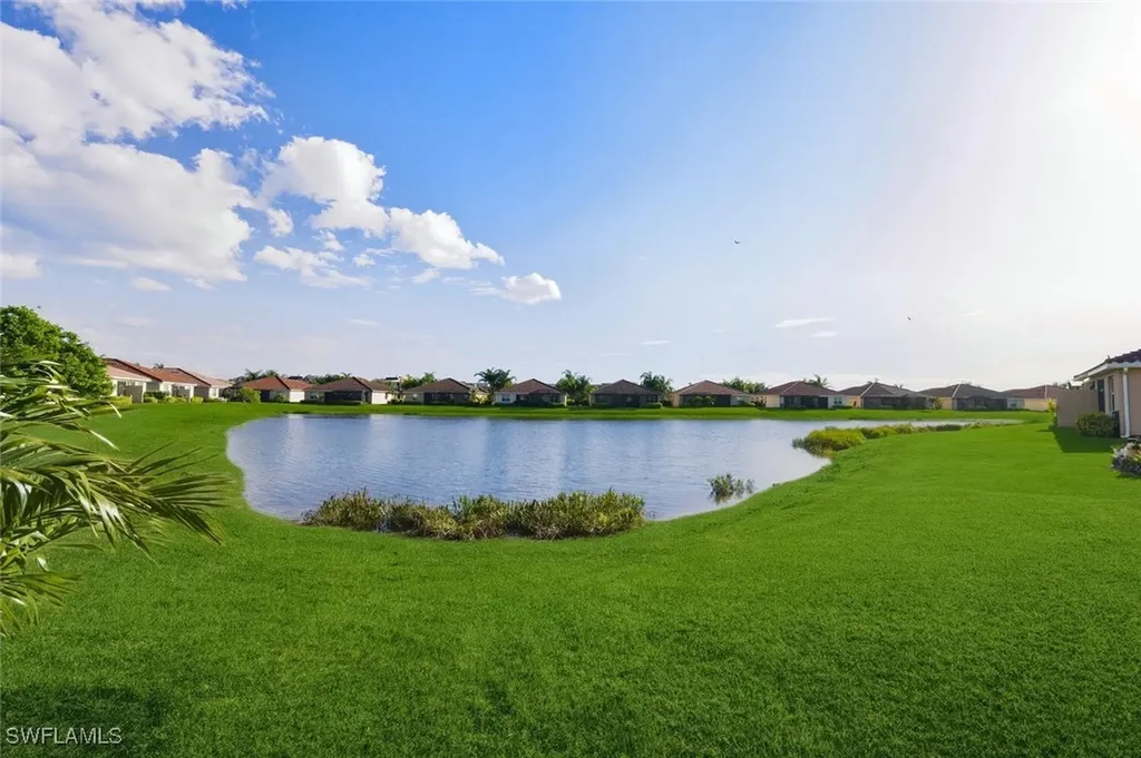 1971 Wellington Street Naples FL 34120