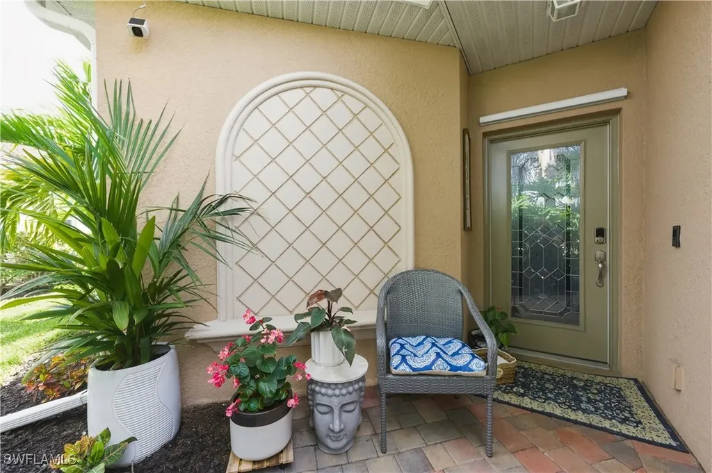 1971 Wellington Street Naples FL 34120