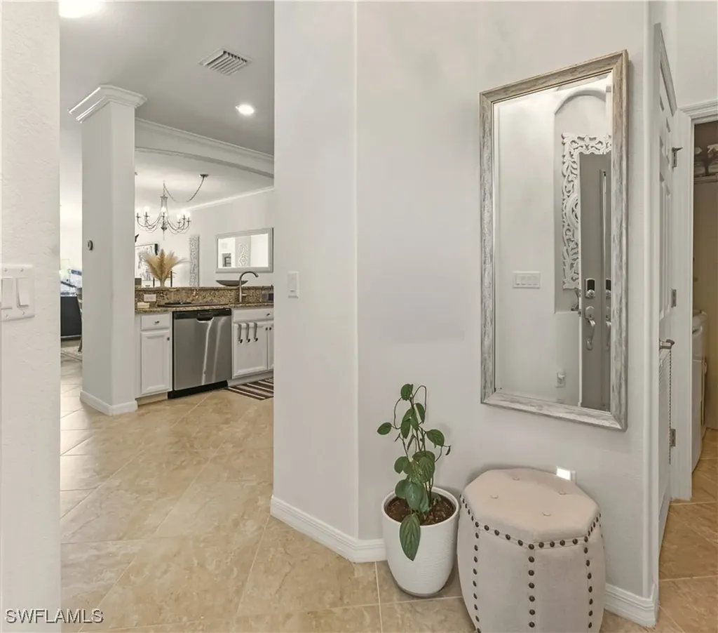 1971 Wellington Street Naples FL 34120