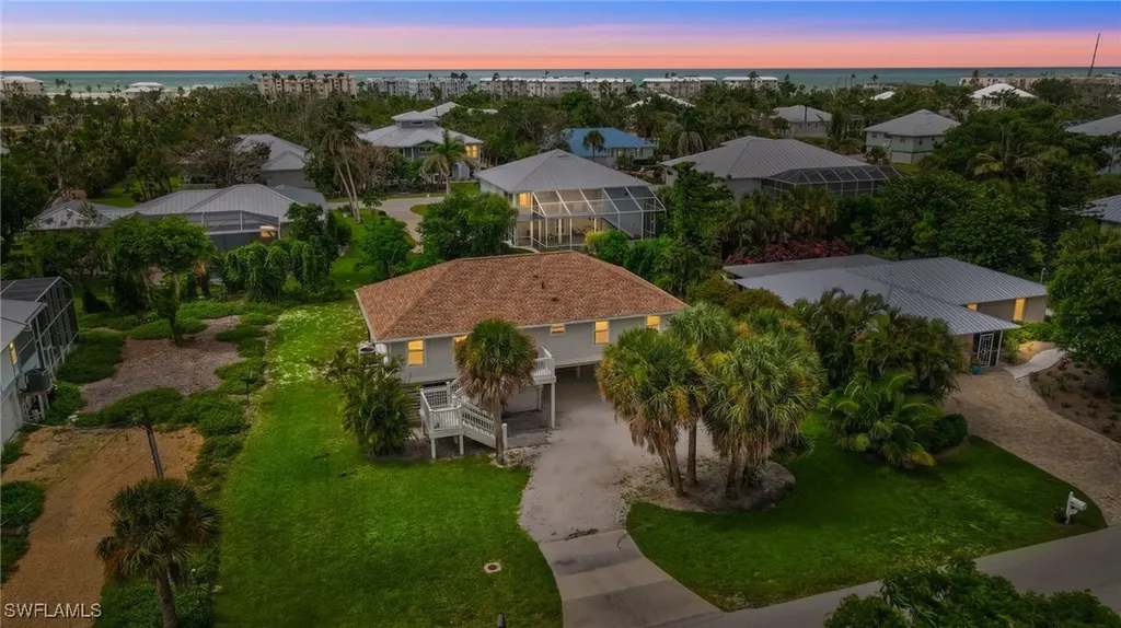 474 Lake Murex Circle Sanibel FL 33957
