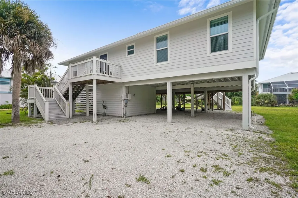474 Lake Murex Circle Sanibel FL 33957