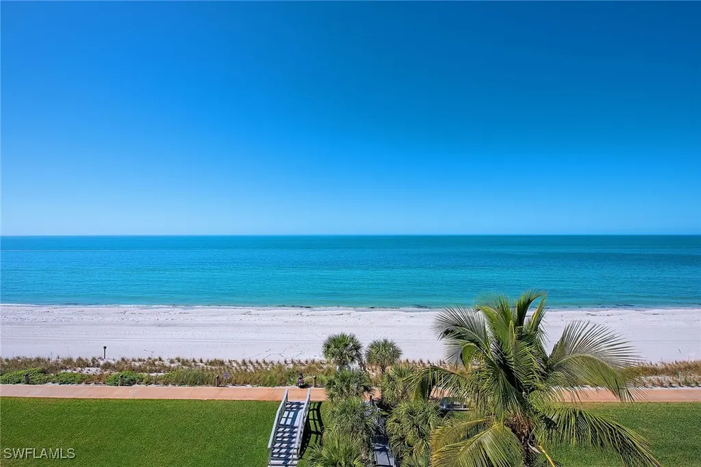 4351 Gulf Shore Boulevard N Naples FL 34103