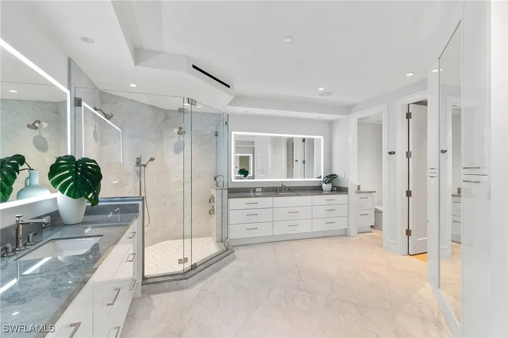 4951 Gulf Shore Boulevard N Naples FL 34103