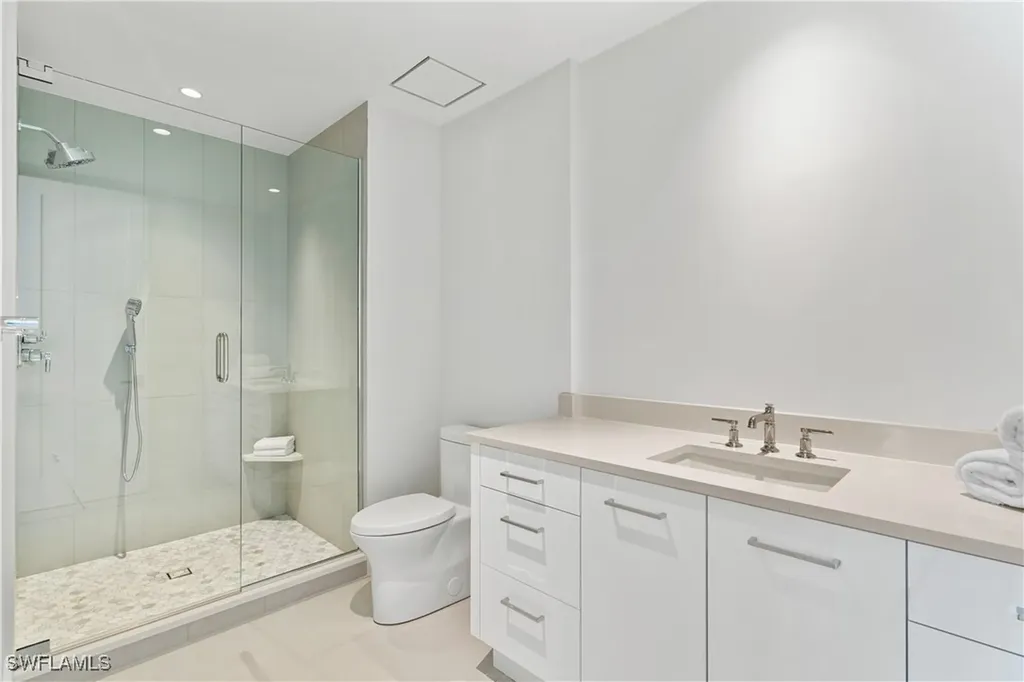 4951 Gulf Shore Boulevard N Naples FL 34103