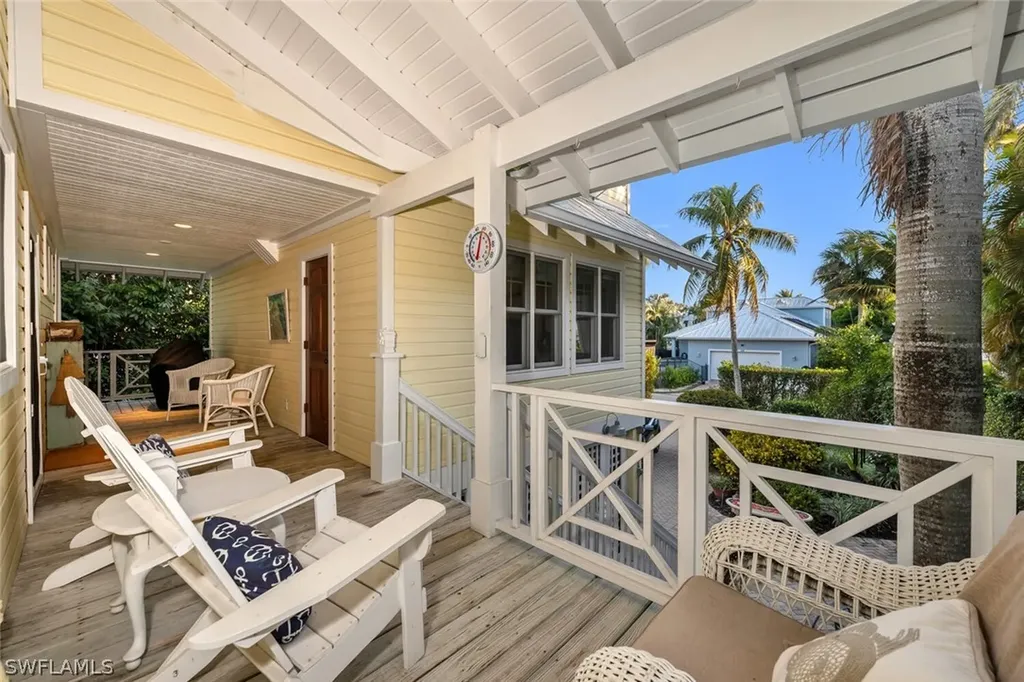 756 8th Avenue S Naples FL 34102