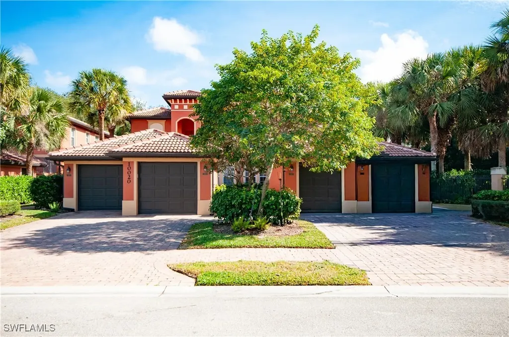 10020 Heather Lane Naples FL 34119