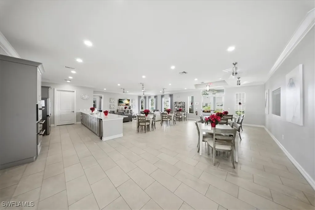 1074 Enbrook Loop Naples FL 34114