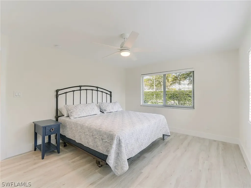 354 Harbour Drive Naples FL 34103