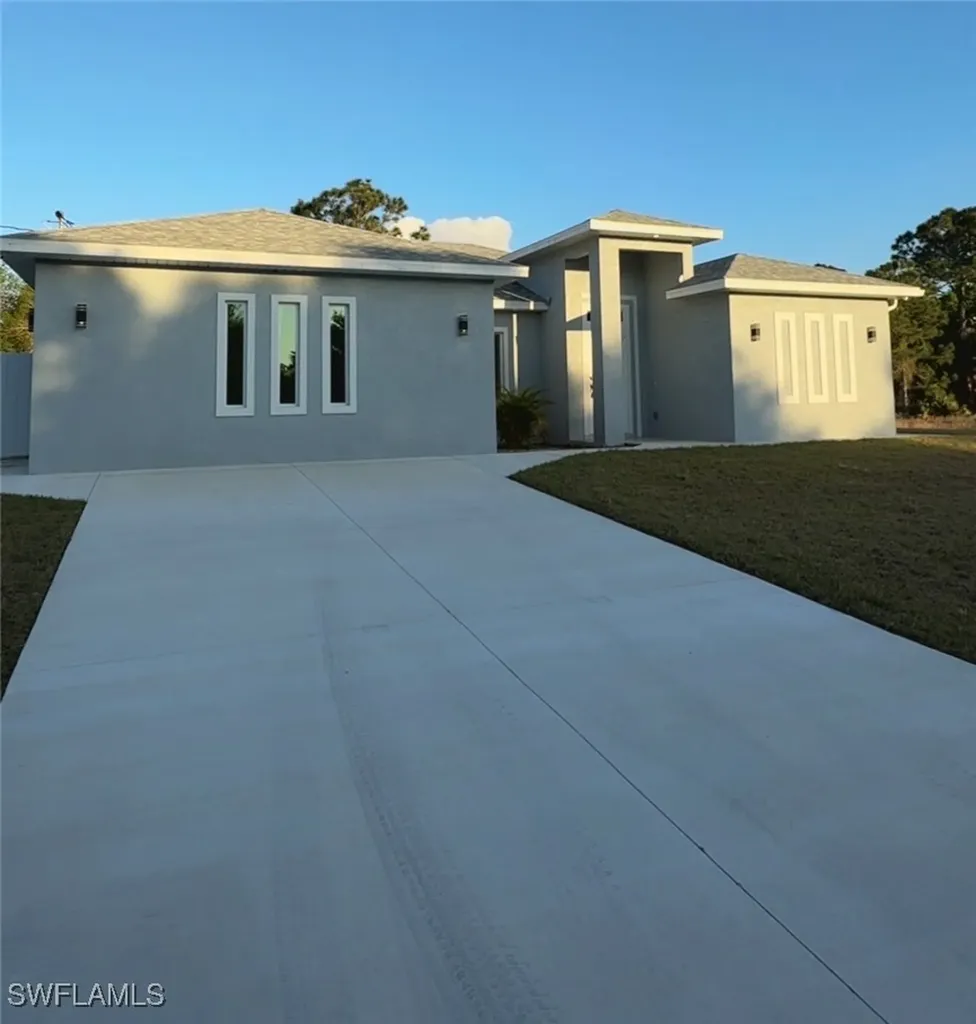 751 Milano Avenue S Lehigh Acres FL 33974