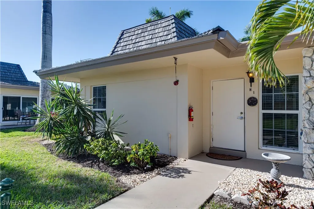 1215 Edington Place Marco Island FL 34145