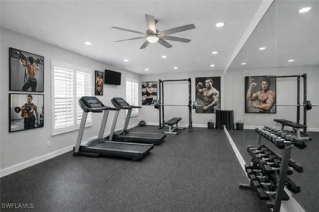 7395 Stonegate Drive Naples FL 34109