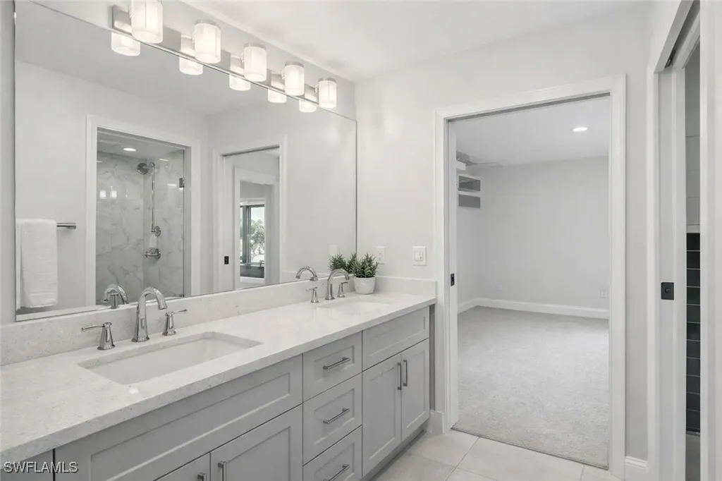 7395 Stonegate Drive Naples FL 34109