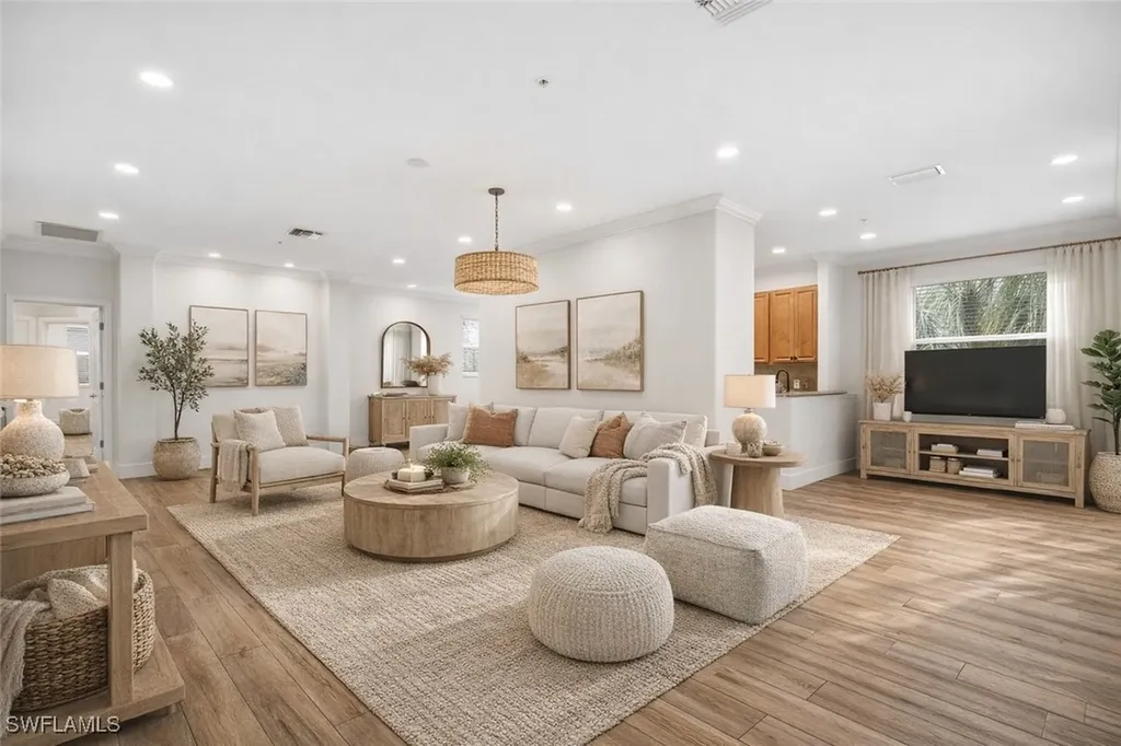 Bonita Springs FL, 10264 Cobble Notch Loop, Unit 201