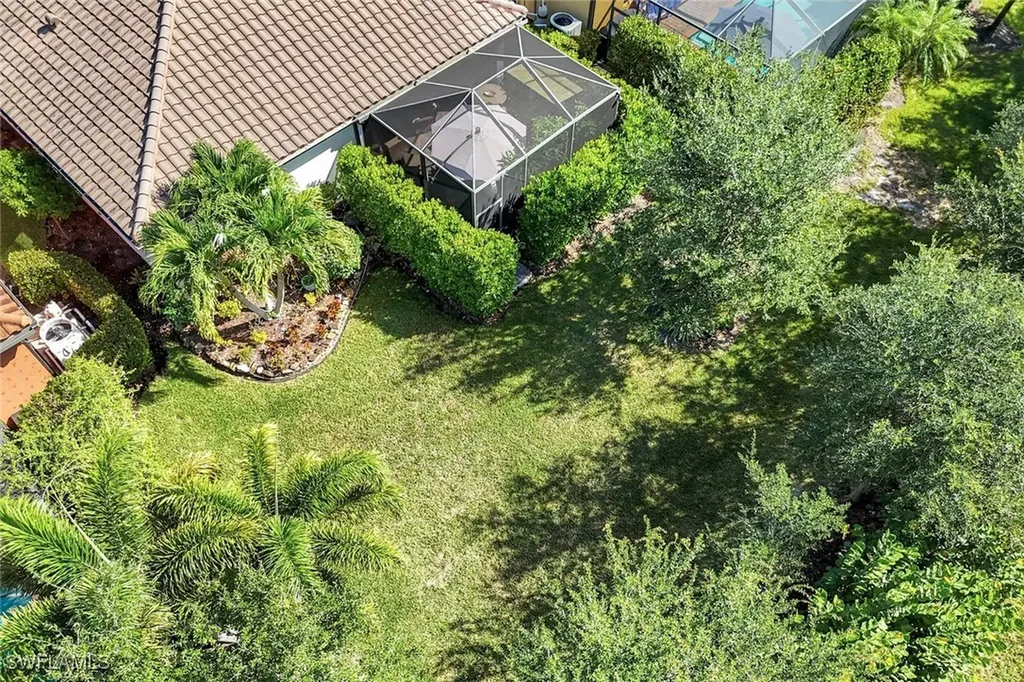 4244 Raffia Palm Circle Naples FL 34119