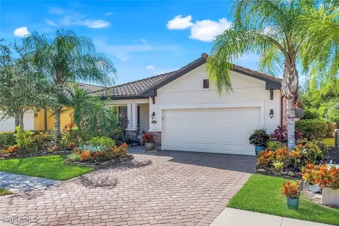 4244 Raffia Palm Circle Naples FL 34119