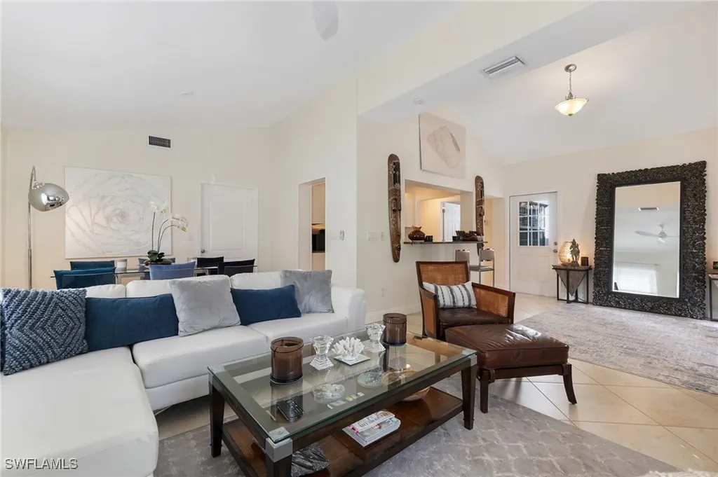 771 94th Avenue N Naples FL 34108