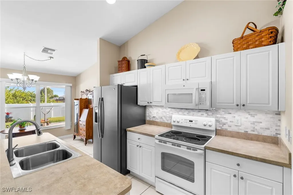 2311 NW 18th Avenue Cape Coral FL 33993