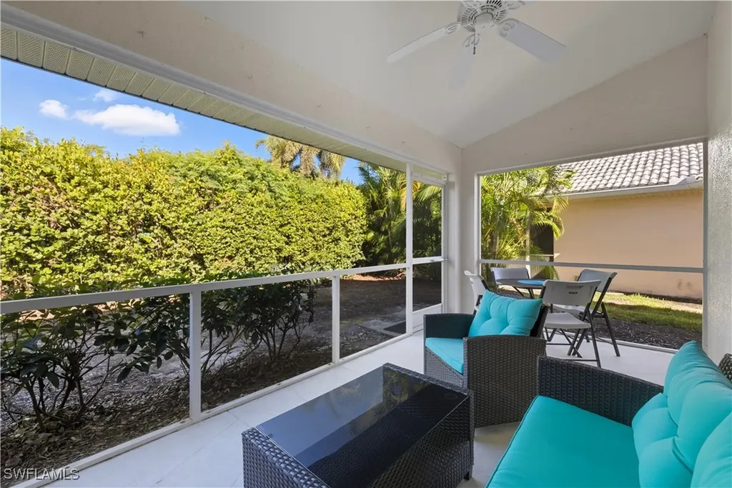 3605 Corinthian Way Naples FL 34105