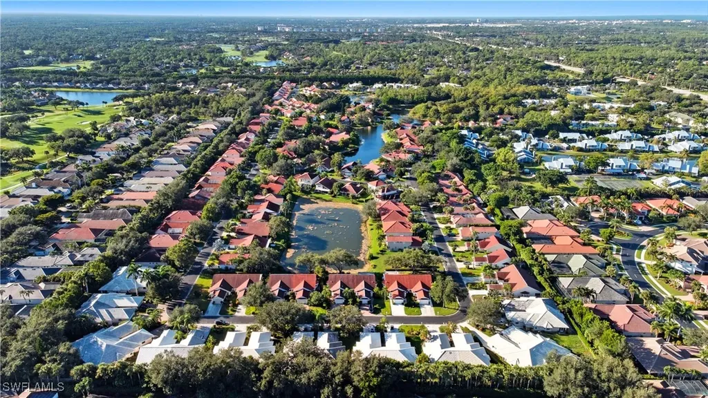 3605 Corinthian Way Naples FL 34105