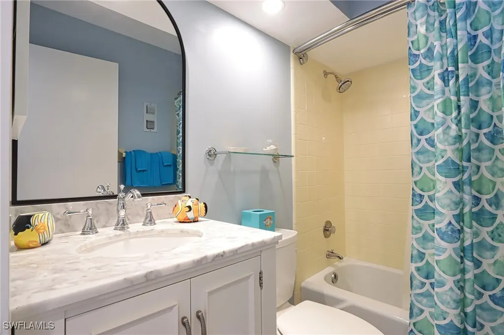 26000 Hickory Boulevard Bonita Springs FL 34134