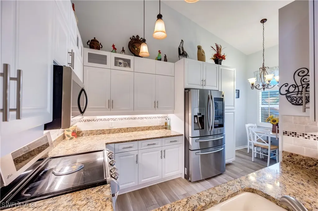 6810 Huntington Lakes Circle Naples FL 34119