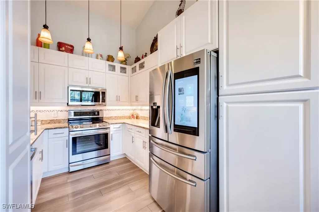 6810 Huntington Lakes Circle Naples FL 34119