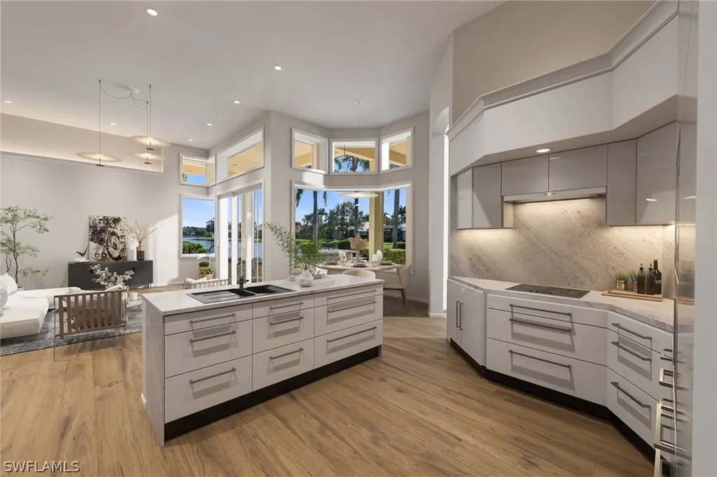 968 Spanish Moss Trail Naples FL 34108