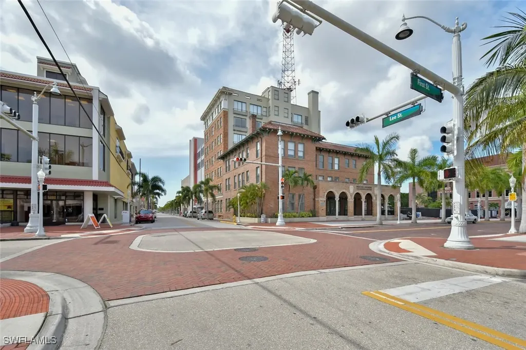 2401 First Street Fort Myers FL 33901