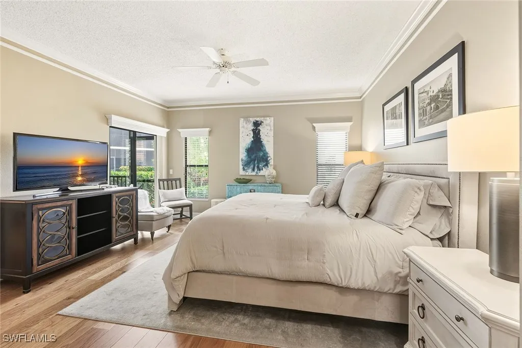 571 Serendipity Drive Naples FL 34108