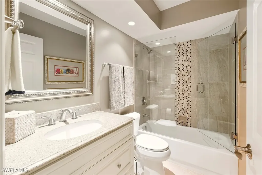 571 Serendipity Drive Naples FL 34108