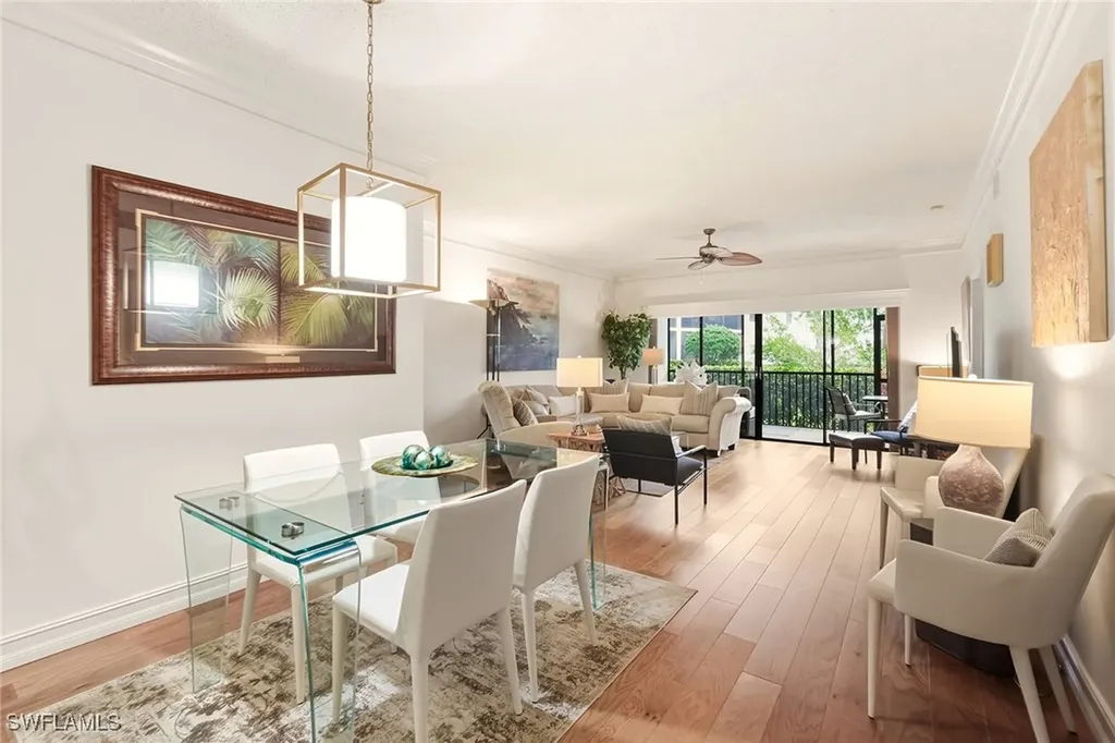 571 E Serendipity Drive Naples FL 34108